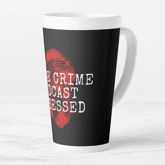Tasse Latte Podcast sur le crime réel observé (Angle droit)
