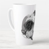 Tasse Latte Profil de bouledogue classique avec une touche mod (Angle gauche)