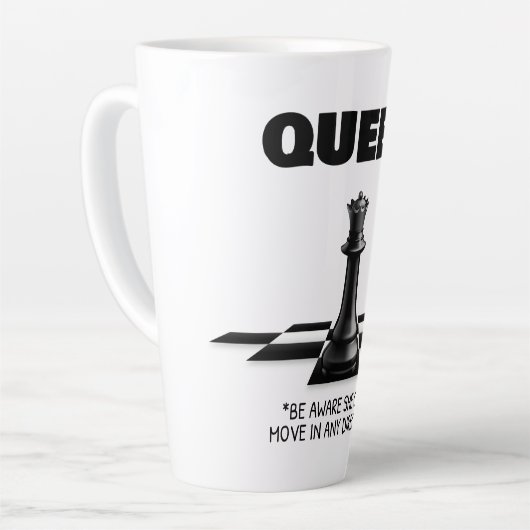 Tasse Latte Queen Chess Sachez Qu'Elle Peut Se Déplacer Dans N (Angle gauche)