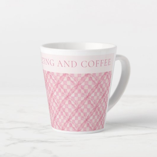 Tasse Latte REQUÊTE EN COCHETTE EN COUPE + Texte / Broussailla (Angle droit)