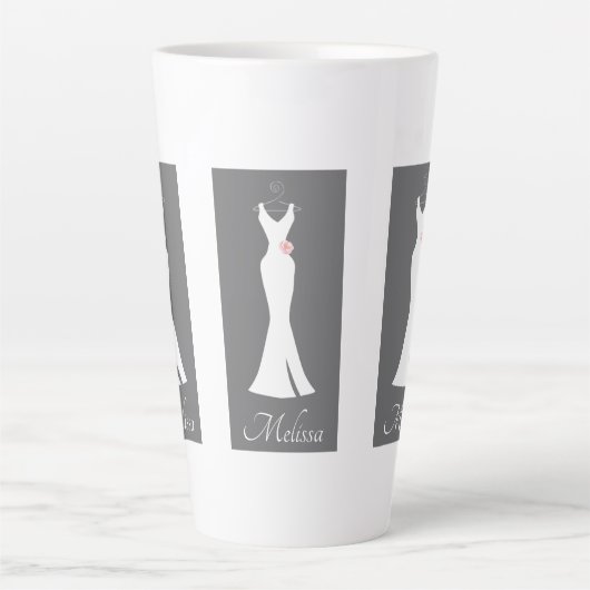 Tasse Latte Robe blanche élégante sur gris - Conception simple (Devant)