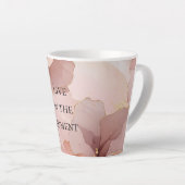 Tasse Latte Romantique Blush Rose or Floral (Angle droit)