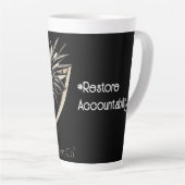 Tasse Latte Rooster RevolutionWear : Défendre le système (Angle droit)