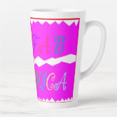 Tasse Latte Rose avec texte d'apparence brodée (Droite)