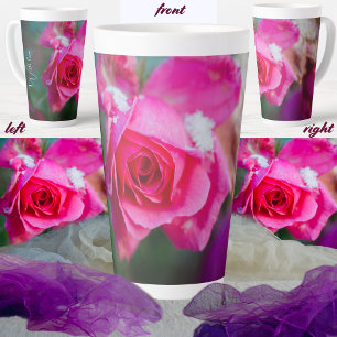Tasse Latte Rose rose aux flocons de neige