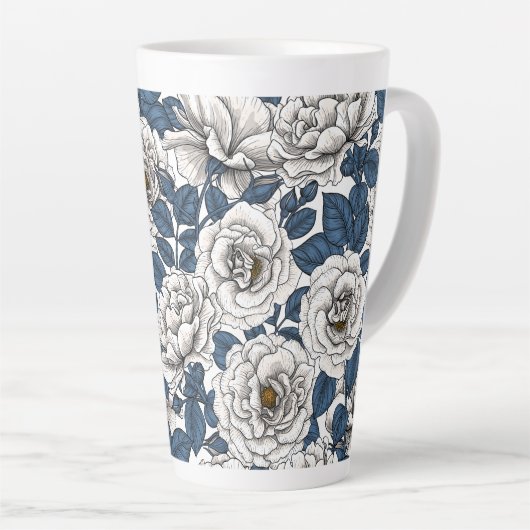 Tasse Latte Roses blanches avec feuilles bleus (Angle droit)