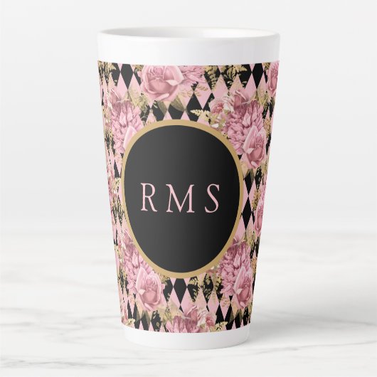 Tasse Latte Roses roses sur le Monogramme arlequin (Devant)