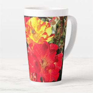 Tasse Latte Roses rouges et jaunes, Portland, Oregon