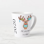 Tasse Latte Rudolph le renne masqué du visage (Angle droit)