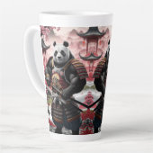 Tasse Latte Samurai Panda dans le paysage chinois traditionnel (Angle gauche)