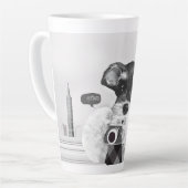 Tasse Latte Schnauzer avec caméra (Angle gauche)