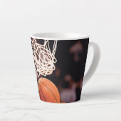 Tasse Latte Scoring de basket-ball (Angle droit)