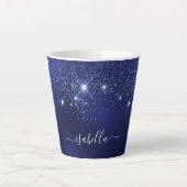 Tasse Latte Script de nom de parties scintillant bleu marine (Devant)