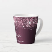 Tasse Latte Script de nom de parties scintillant rose bordeaux (Angle droit)