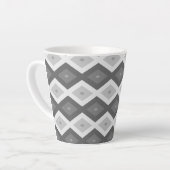 Tasse Latte Shades of grey diamond pattern (Angle gauche)