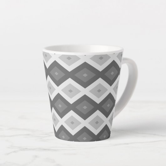 Tasse Latte Shades of grey diamond pattern (Angle droit)