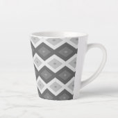 Tasse Latte Shades of grey diamond pattern (Droite)
