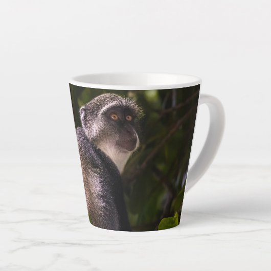 Tasse Latte Singe bleu, Zanzibar (Angle droit)