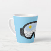 Tasse Latte Ski Goggles Mountain View Illustration Bleu clair (Angle gauche)