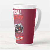 Tasse Latte Social Battery Extremely Low – Funny Introvert  (Angle droit)