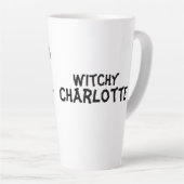 Tasse Latte Sorcière avec un chat orange sur un Broomstick (Angle droit)