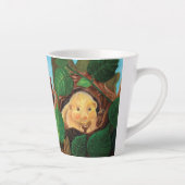 Tasse Latte Souris brumeux mangeant de la noisette petite muqu (Droite)