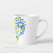 Tasse Latte Soyez avec l'Ukraine lettrage et coeur (Droite)