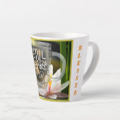 Tasse Latte Soyez Toujours Et Sachez Que Je Suis Dieu (Angle droit)