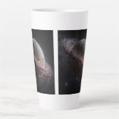 Tasse Latte Stellar Path – Voyage à travers l'univers (Devant)