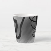 Tasse Latte Sur la grille : gris Abstrait, noir et blanc (Devant)
