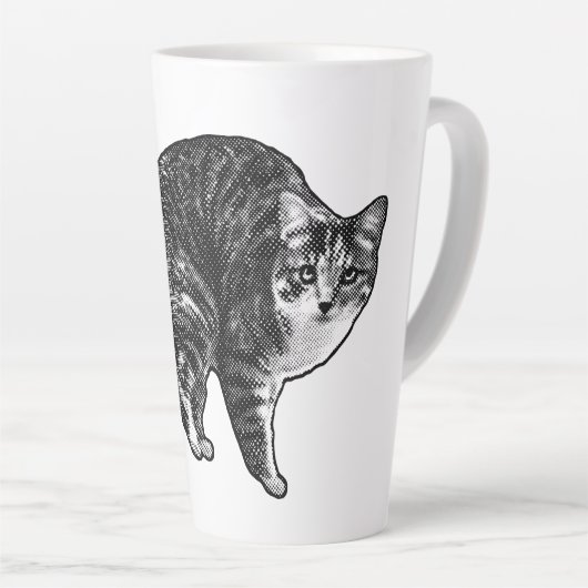 Tasse Latte Tabby Under Snowlight Glow (Angle droit)