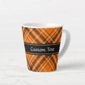 Tasse Latte Tartan orange d'Halloween (Angle droit)