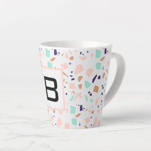 Tasse Latte Terrazzo blanc rousse menthe monogramme initial (Angle droit)