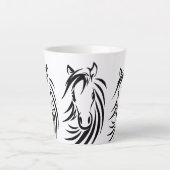 Tasse Latte Têtes de cheval noir (Devant)