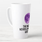 Tasse Latte The Moon Never Looked So Good T-Shirt (Angle gauche)