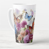 Tasse Latte Transformé par son amour et ses papillons (Angle gauche)