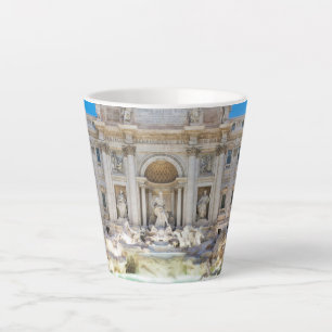 Tasse Latte Trevi fountain