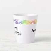Tasse Latte Triangles Arc-en-ciel moderne en latte personnalis (Devant)