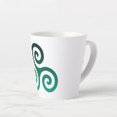 Tasse Latte Triskele vert (Angle droit)
