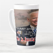 Tasse Latte Trump et Biden (Angle gauche)