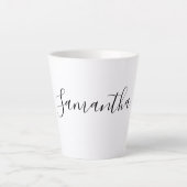 Tasse Latte Typographie de script manuscrite moderne Nom (Devant)