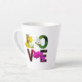 Tasse Latte Typographie florale AMOUR (Angle gauche)
