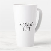 Tasse Latte Typographie moderne et classique Mommy Life (Angle droit)