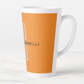 Tasse Latte Unique Unique Orange Initiales Monogramme Moderne (Droite)