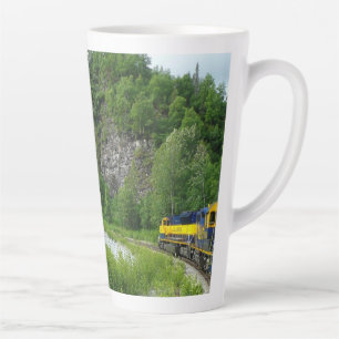Tasse Latte Vacances en train Denali Express Alaska Photograph