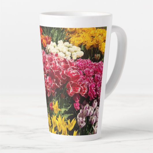 Tasse Latte Variety of Tulips (Angle droit)