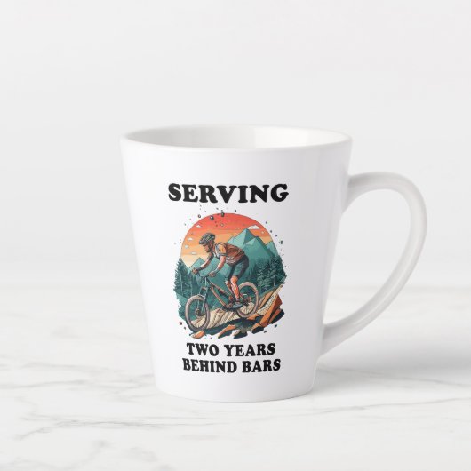 Tasse Latte Vélos qui servent deux ans derrière les bars (Droite)