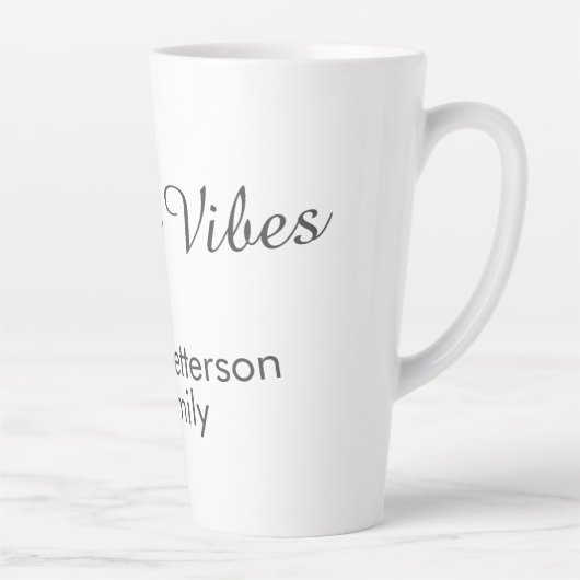 Tasse Latte Vibrations joyeuses rouge Noël ajouter nom de fami (Droite)