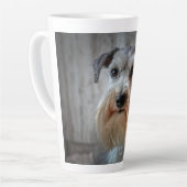 Tasse Latte Visage de chien Schnauzer (Angle gauche)
