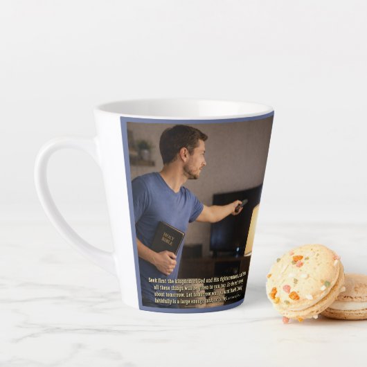 Tasse Latte Vivre fidèlement suffit (En situation)